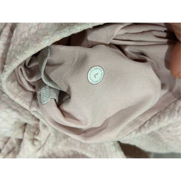 Lululemon Erase jogger sz L - Picture 7 of 7